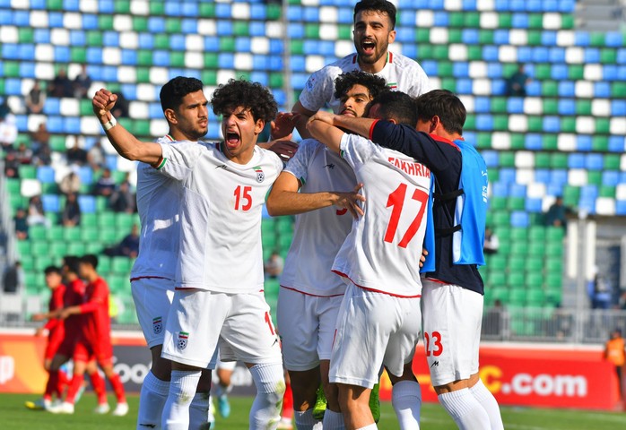 Thất bại 1-3 trước U20 Iran,  U20 Việt Nam ngậm ngùi bị loại - Ảnh 2.