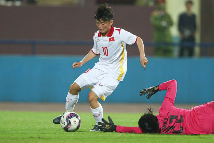 Ngỡ ngàng tỷ số trận U20 nữ Việt Nam - Singapore - Ảnh 3.