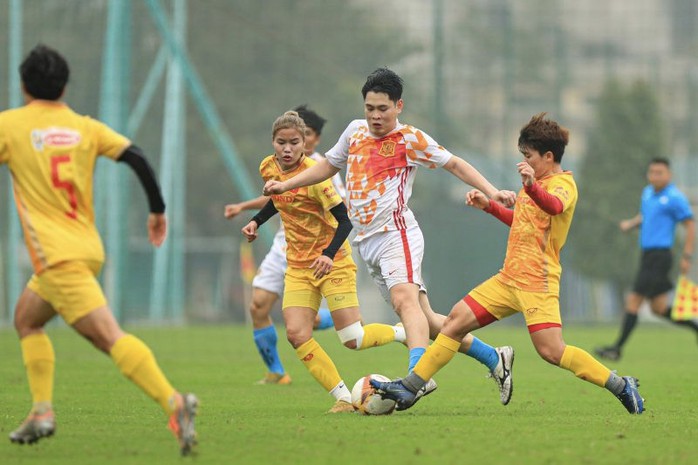 Tuyển nữ Việt Nam chốt danh sách đi vòng loại bóng đá nữ Olympic 2024 - Ảnh 1.