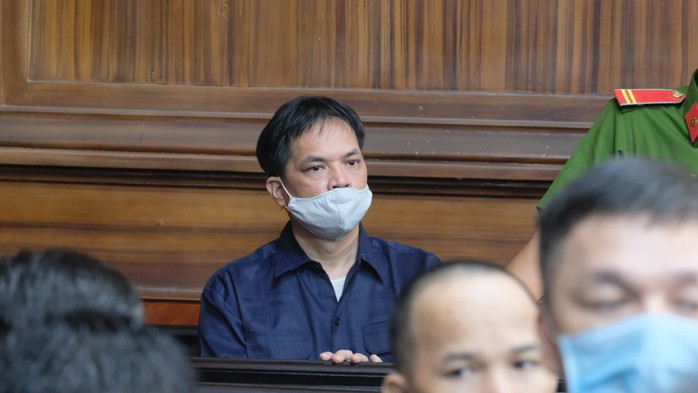 Vụ trường gà khủng ở quận 6: Hình ảnh Nguyễn Minh Thành và đồng phạm tại tòa - Ảnh 3.