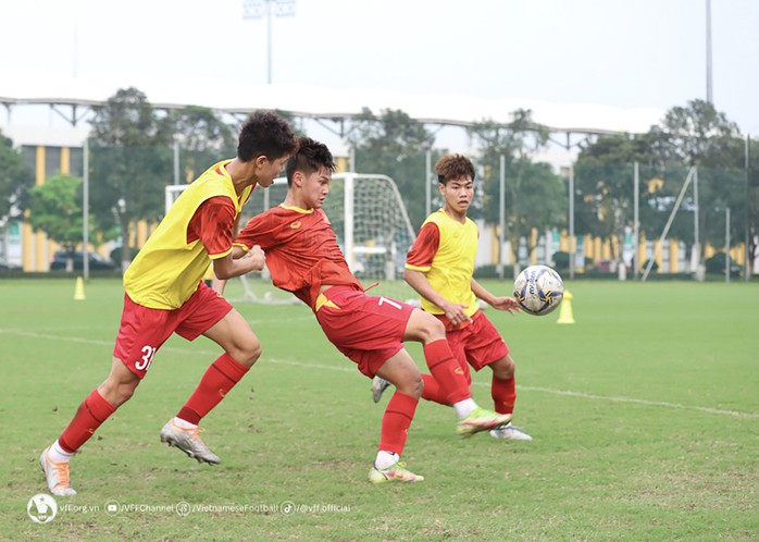U17 Việt Nam: Hành trình gian nan - Ảnh 1.