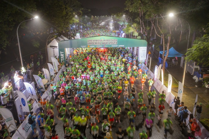 Huế náo nhiệt với giải chạy VnExpress Marathon Imperial Hue 2023 - Ảnh 8.