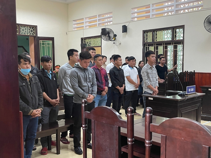 Tuyên án 43 bị cáo trong đường dây đánh bạc gần 1.000 tỉ đồng ở Bình Định - Ảnh 1.