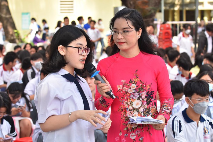 “Đưa trường học đến thí sinh lần thứ 22 - 2023: Tìm cơ hội việc làm phù hợp đặc thù TP HCM - Ảnh 1.