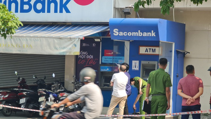 Vụ cướp ngân hàng ở Đà Nẵng: Công an thu thập nhiều manh mối quan trọng - Ảnh 2.