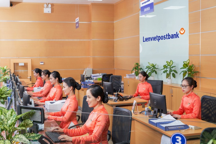 Lienvietpostbank: Lợi nhuận trước thuế quý I-2023 đạt 1.566 tỉ đồng, tăng trưởng huy động vốn đạt gần 9% - Ảnh 2.