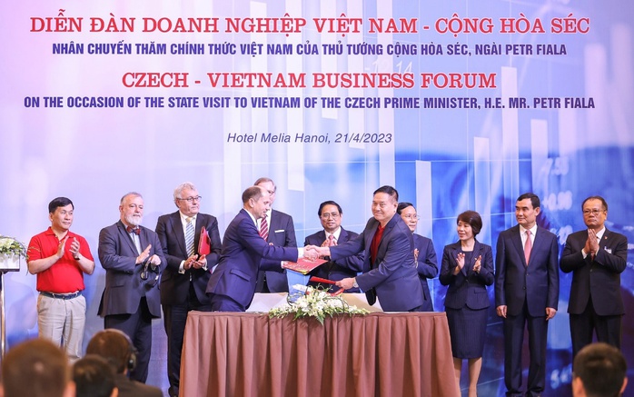 Vietjet hợp tác cùng Trường bay F Air - Ảnh 1. Vietjet hợp tác cùng Trường bay F Air - Ảnh 1.