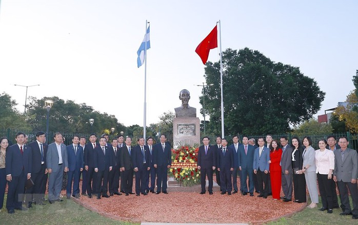 Chủ tịch Quốc hội thăm chính thức Cộng hòa Argentina - Ảnh 1.