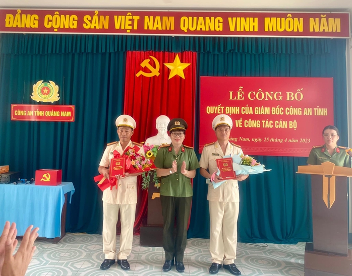 CSGT Quảng Nam có 2 tân phó trưởng phòng - Ảnh 1.