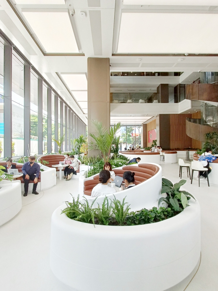 Quý I-2023: Techcombank tiếp tục dẫn đầu toàn ngành về an toàn vốn - Ảnh 3. Quý I-2023: Techcombank tiếp tục dẫn đầu toàn ngành về an toàn vốn - Ảnh 3.