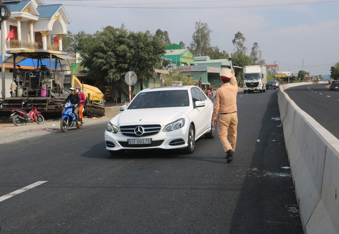 Cao tốc Dầu Giây – Phan Thiết không còn ùn tắc xe - Ảnh 2.