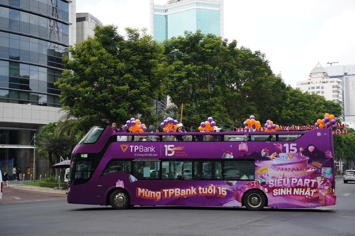 TPBank tưng bừng khuyến mãi mừng sinh nhật tuổi 15 - Ảnh 2. TPBank tưng bừng khuyến mãi mừng sinh nhật tuổi 15 - Ảnh 2.