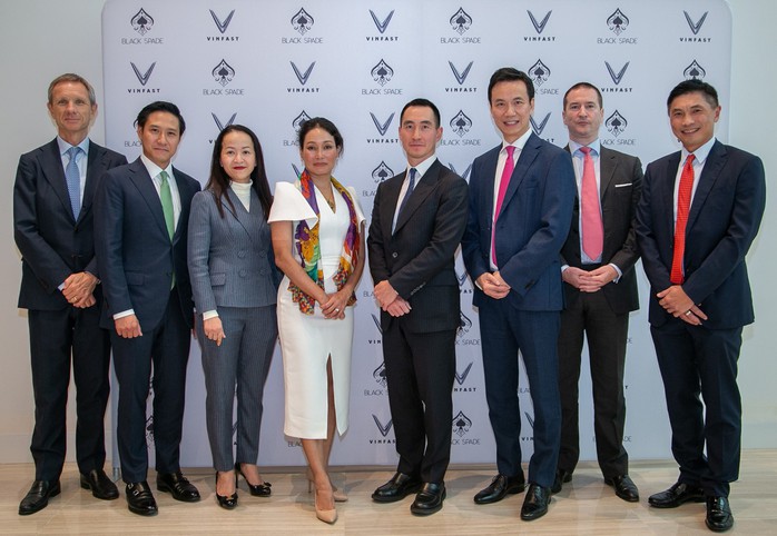VinFast sẽ niêm yết tại Mỹ thông qua giao dịch sáp nhập với Black Spade Acquisition Co - Ảnh 1. VinFast sẽ niêm yết tại Mỹ thông qua giao dịch sáp nhập với Black Spade Acquisition Co - Ảnh 1.
