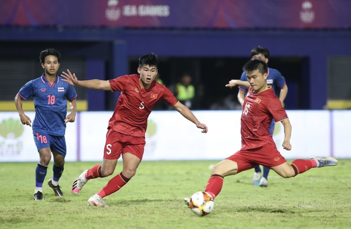 Dự đoán bán kết U22 Việt Nam – U22 Indonesia: Xem phù thủy Troussier ra chiêu - Ảnh 1. Dự đoán bán kết U22 Việt tỷ lệ kèo góc nhà cái – U22 Indonesia: Xem phù thủy Troussier ra chiêu - Ảnh 1.