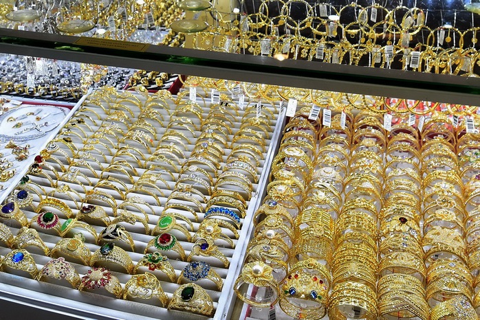 Giá vàng hôm nay 6-8: Vàng SJC duy trì mức cao trên 67 triệu đồng/lượng - Ảnh 2.