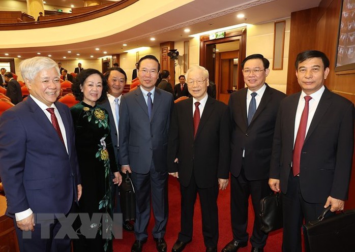 Tổng Bí thư Nguyễn Phú Trọng chủ trì Hội nghị Trung ương giữa nhiệm kỳ khóa XIII - Ảnh 7.