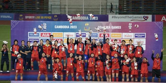 HLV Mai Đức Chung nói gì sau chức vô địch SEA Games thứ 8? - Ảnh 2.