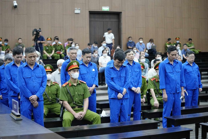 Cựu chủ tịch tỉnh Bình Thuận Nguyễn Ngọc Hai lĩnh án 5 năm tù - Ảnh 1.