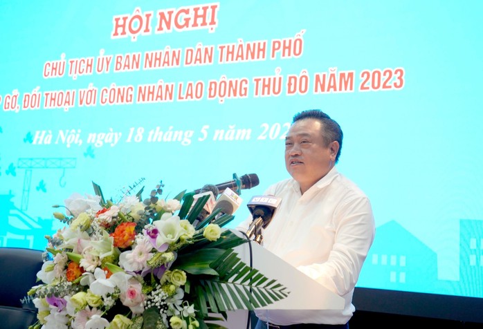 Chủ tịch Hà Nội: Khó khăn như này mà nhiều doanh nghiệp vẫn lợi dụng kẽ hở để hành công nhân - Ảnh 1.