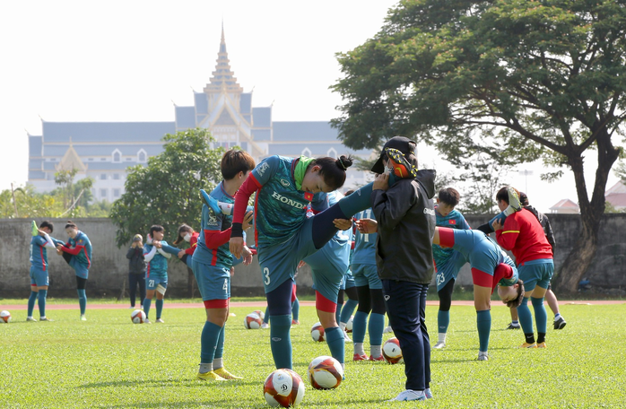 SEA Games 32: Tuyển nữ Việt Nam chốt danh sách, Chương Thị Kiều bị loại - Ảnh 1.