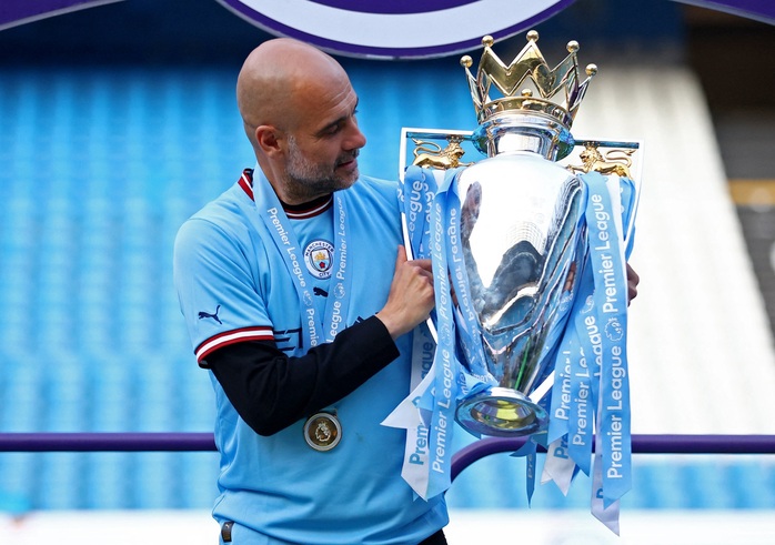 Pep Guardiola: Người làm thay đổi bóng đá Anh  - Ảnh 2.