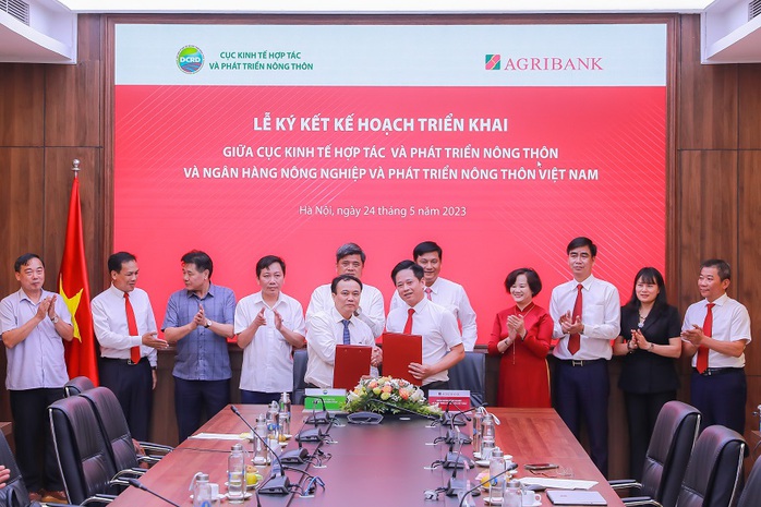Agribank và Bộ Nông nghiệp và Phát triển Nông thôn ký kết thỏa thuận hợp tác - Ảnh 4.