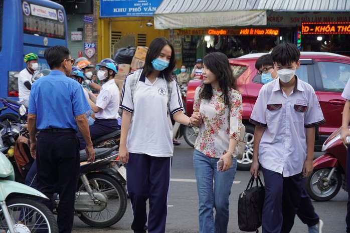 TP HCM: Trường công lập đầu tiên tổ chức thi tuyển sinh lớp 10 - Ảnh 4.