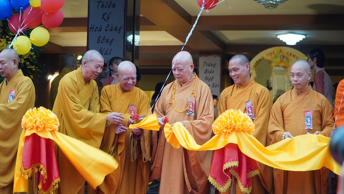 Triển lãm những bức ảnh chưa công bố về Bồ tát Thích Quảng Đức - Ảnh 1. Triển lãm những bức ảnh chưa công bố về Bồ tát Thích Quảng Đức - Ảnh 1.
