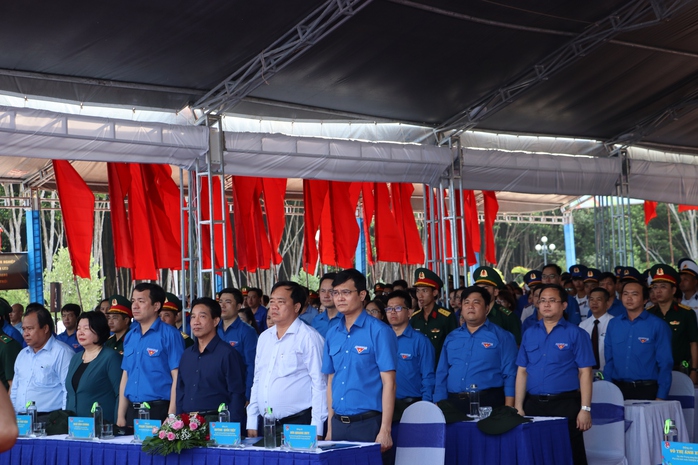 Nhiều hoạt động ý nghĩa của Phó Chủ tịch nước Võ Thị Ánh Xuân tại Cà Mau - Ảnh 3.