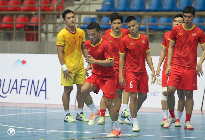 Tuyển futsal Việt Nam hội quân, chuẩn bị đấu Paraguay và Argentina - Ảnh 2.