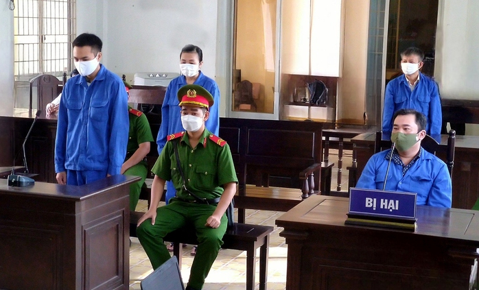 Đang xét xử vụ chạy điều chuyển nguyên Giám đốc Công an tỉnh An Giang Đinh Văn Nơi - Ảnh 1.