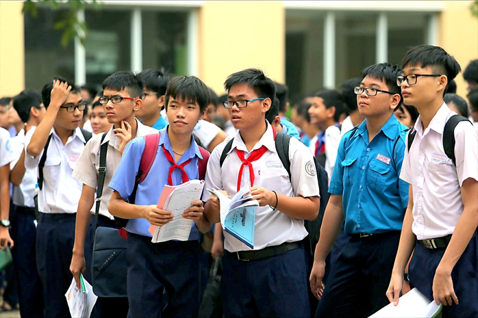Thí sinh thận trọng khi đăng ký nguyện vọng vào lớp 10 - Ảnh 1. Thí sinh thận trọng khi đăng ký nguyện vọng vào lớp 10 - Ảnh 1.