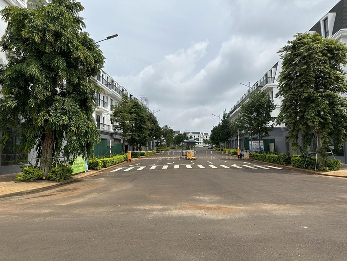 Hàng chục cư dân khu đô thị Eco City Premia Buôn Ma Thuột cầu cứu - Ảnh 2.