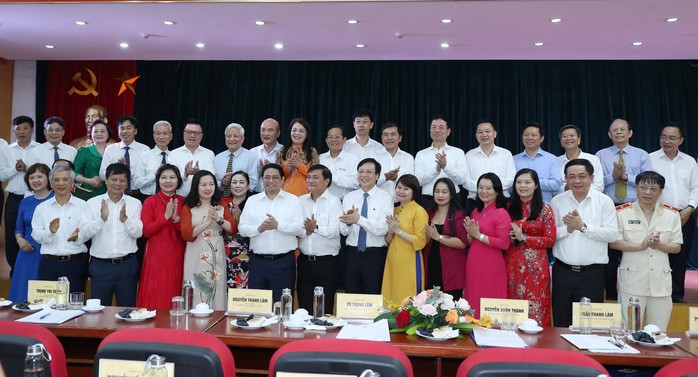 Thủ tướng Phạm Minh Chính thăm và làm việc với Hội Nhà báo Việt Nam - Ảnh 4.