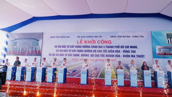 Bà Rịa - Vũng Tàu khởi công 2 dự án, tổng đầu tư trên 22.000 tỉ đồng - Ảnh 2.