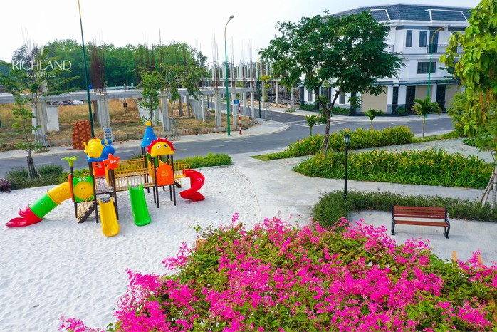 Sức hút bất động sản đổ về Bến Cát - Ảnh 2. Sức hút bất động sản đổ về Bến Cát - Ảnh 2.