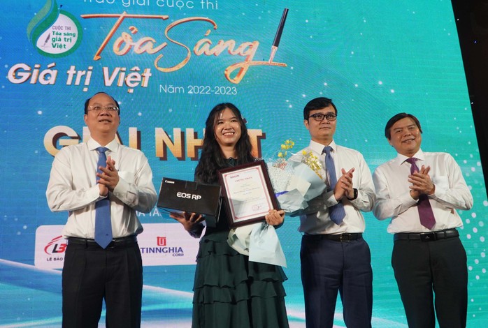 Báo Sài Gòn Giải Phóng phát động cuộc thi Tỏa sáng giá trị Việt năm 2023-2025 - Ảnh 1.
