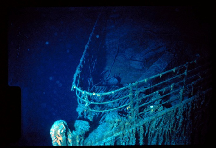 Mỹ, Canada chạy đua tìm tàu ngầm mất tích khi tham quan xác tàu Titanic - Ảnh 3.