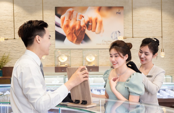 Retail Asia vinh danh PNJ Sáng kiến tiếp thị bán lẻ của năm” - Ảnh 5. Retail Asia vinh danh PNJ Sáng kiến tiếp thị bán lẻ của năm” - Ảnh 5.