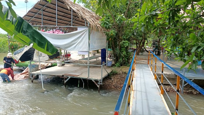 Bình Thuận: Khu du lịch sinh thái xây dựng không phép bên sông Cái - Ảnh 1.
