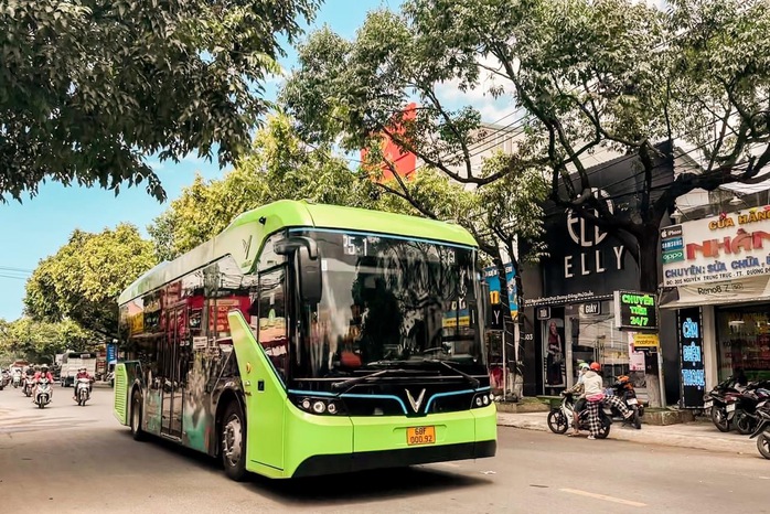 Tuyến xe buýt điện thông minh đầu tiên tại Phú Quốc chính thức vận hành - Ảnh 2.