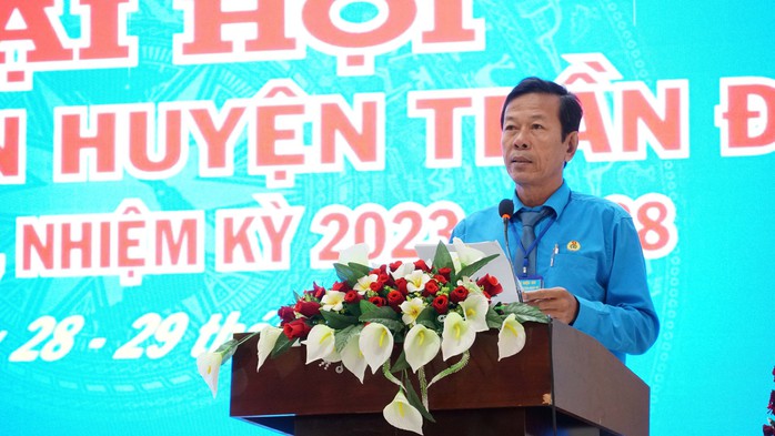 Ông Hoa Trần Thế đắc cử Chủ tịch LĐLĐ huyện Trần Đề, tỉnh Sóc Trăng - Ảnh 1.