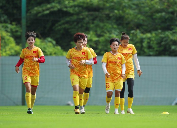 HLV Mai Đức Chung: Đội tuyển nữ Việt Nam đang rất sung sức sẳn sàng cho World Cup - Ảnh 2.
