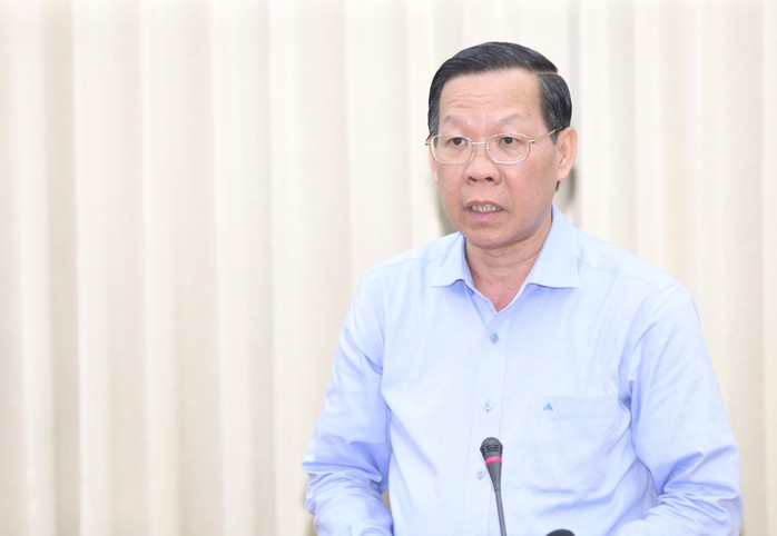 Chủ tịch Phan Văn Mãi: Xử lý trách nhiệm thủ trưởng đơn vị không hợp tác với báo chí - Ảnh 2.