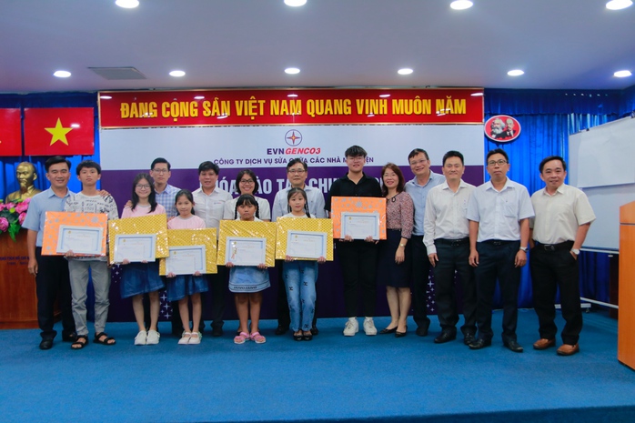 EPS: Nhiều hoạt động sôi nổi hưởng ứng Ngày Gia đình Việt Nam - Ảnh 1. EPS: Nhiều hoạt động sôi nổi hưởng ứng Ngày Gia đình Việt Nam - Ảnh 1.