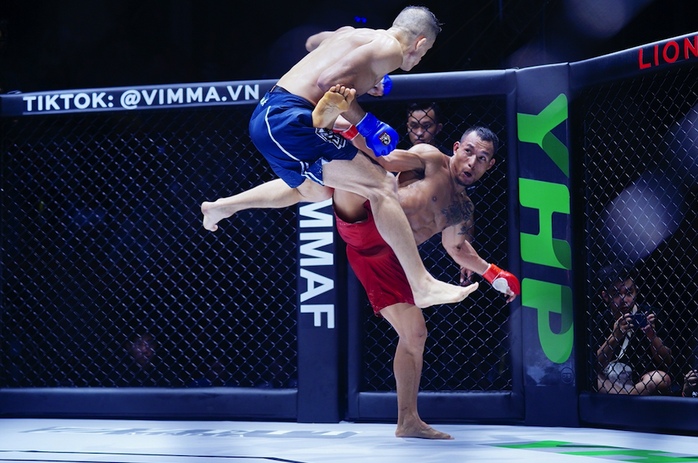 Trần Quang Lộc đánh bại Kamil Nguyễn Văn tại LION Championship - Ảnh 2.