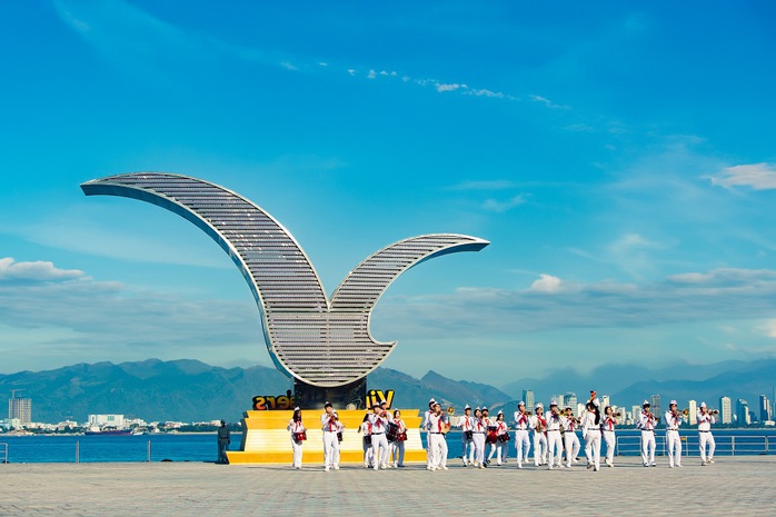 Những dấu ấn rực rỡ khai mạc Tuần lễ Quốc tế thiếu nhi WonderFest 2023 - Ảnh 1. Những dấu ấn rực rỡ khai mạc Tuần lễ Quốc tế thiếu nhi WonderFest 2023 - Ảnh 1.