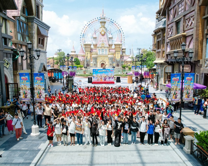 Những dấu ấn rực rỡ khai mạc Tuần lễ Quốc tế thiếu nhi WonderFest 2023 - Ảnh 10. Những dấu ấn rực rỡ khai mạc Tuần lễ Quốc tế thiếu nhi WonderFest 2023 - Ảnh 10.