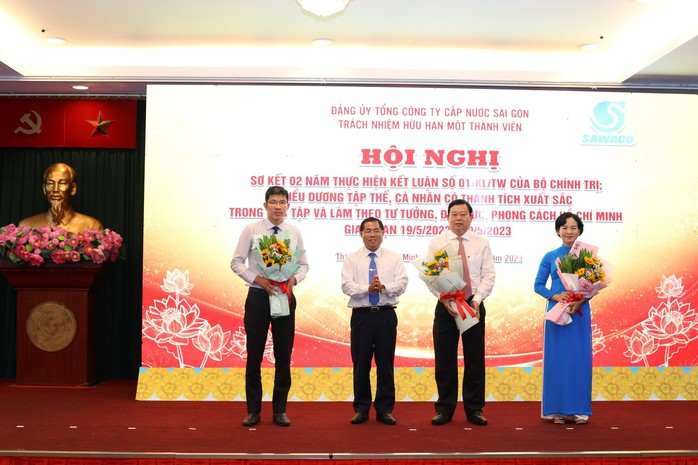 SAWACO tuyên dương nhiều cá nhân, tập thể trong tập học Bác Hồ - Ảnh 1. SAWACO tuyên dương nhiều cá nhân, tập thể trong tập học Bác Hồ - Ảnh 1.