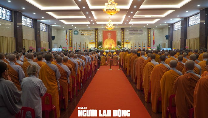 Tưởng niệm 60 năm Bồ tát Thích Quảng Đức vị pháp thiêu thân - Ảnh 3. Tưởng niệm 60 năm Bồ tát Thích Quảng Đức vị pháp thiêu thân - Ảnh 3.